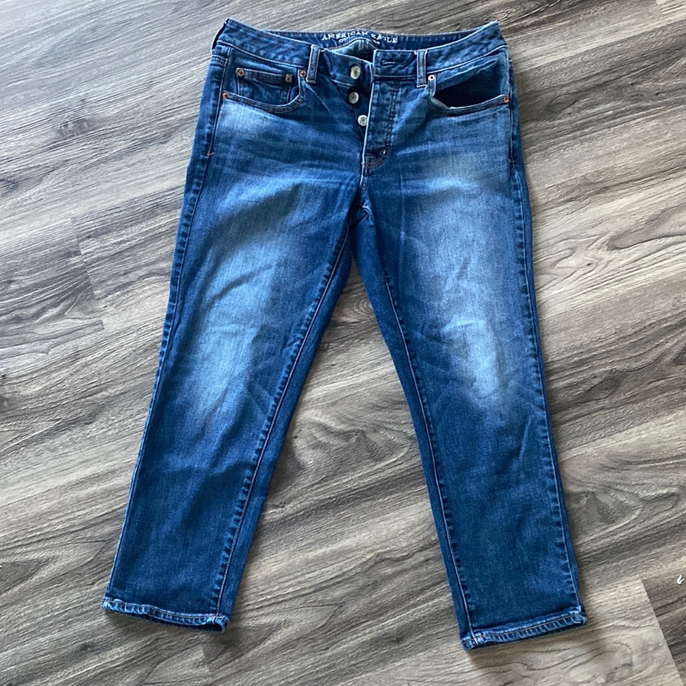 American Eagle boy crop jeans